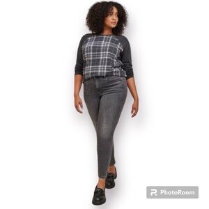 Torrid Raglan Sweatshirt - Plaid - Size 2X